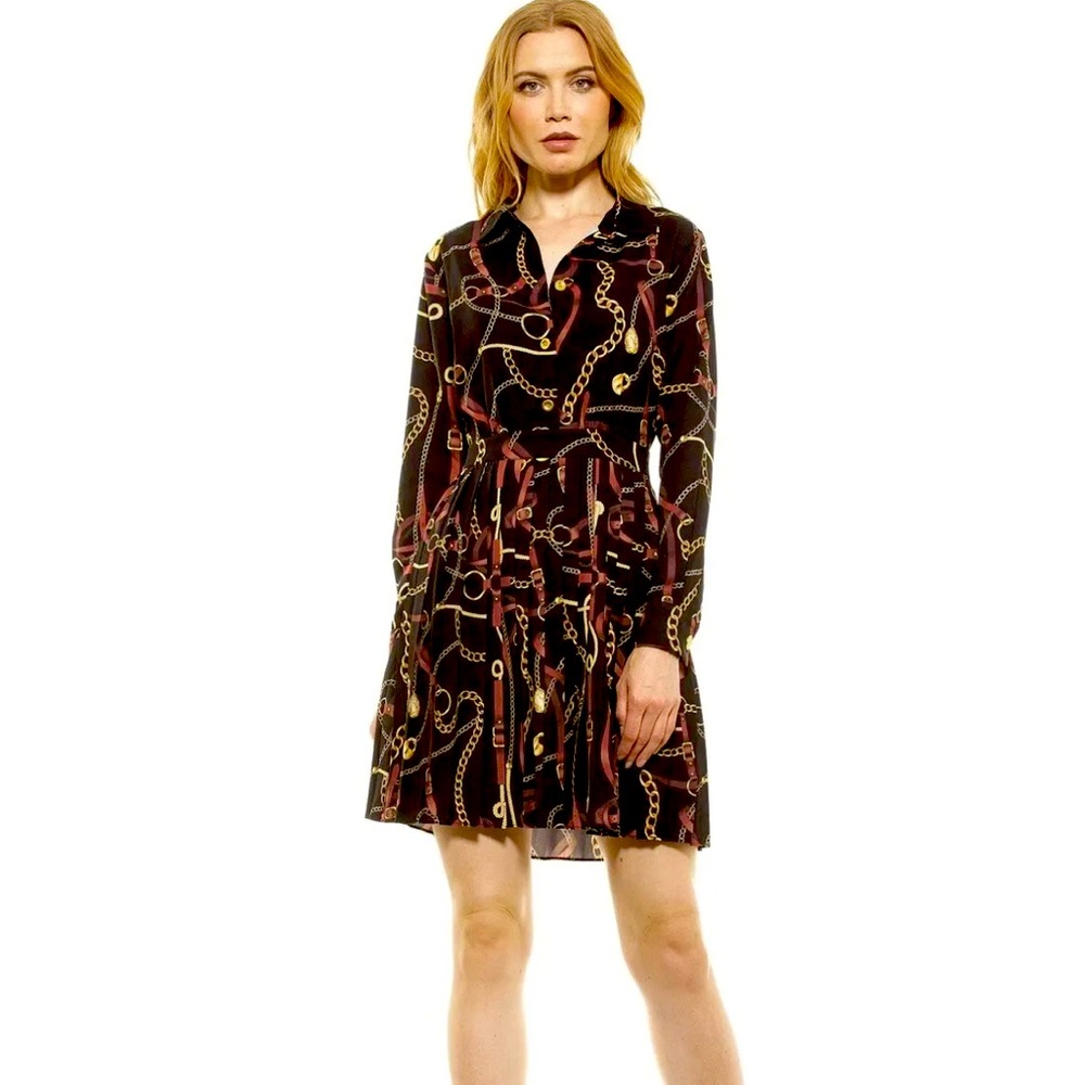 Alexia Admor beautiful dress